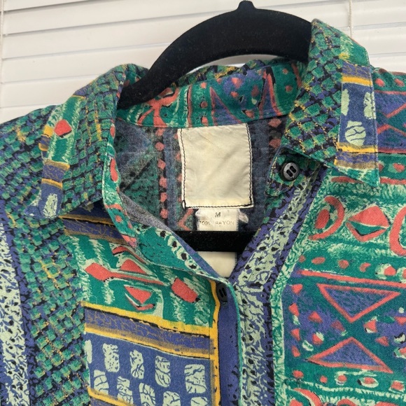 Vintage 70s Button Down Patterned Shirt - Picture 4 of 11